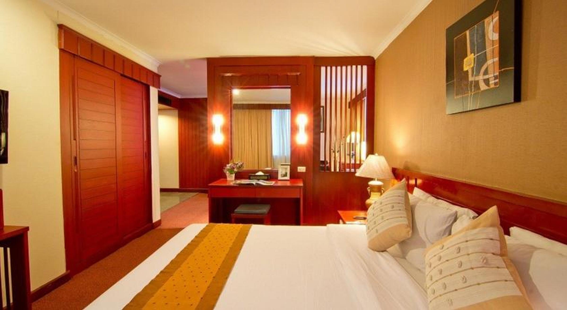 Manhattan Hotel Bangkok Eksteriør bilde