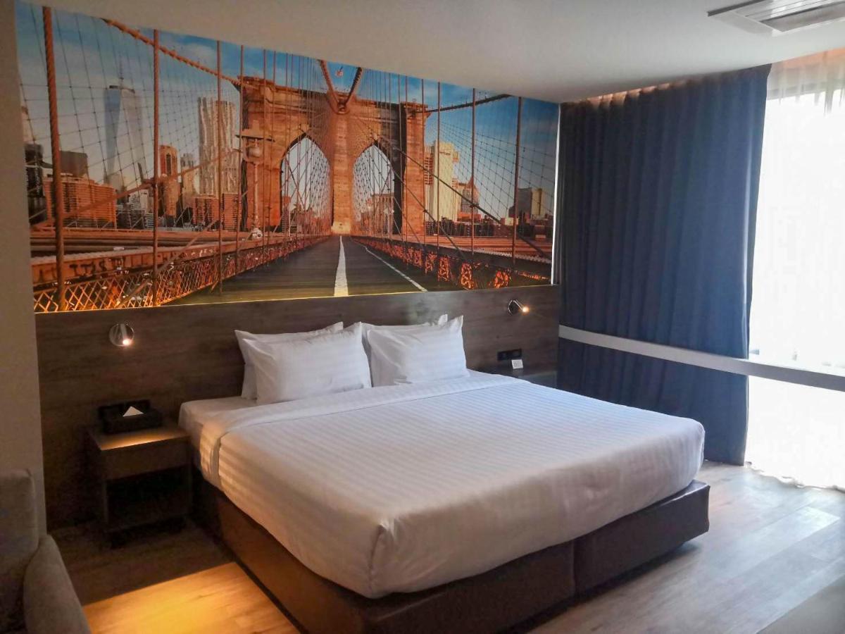 Manhattan Hotel Bangkok Eksteriør bilde